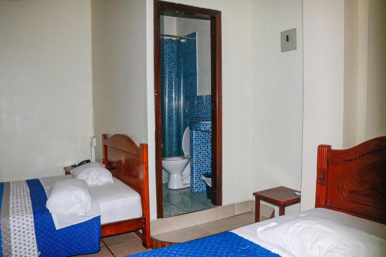 Hotel Real Amazonico Пуьо Екстериор снимка
