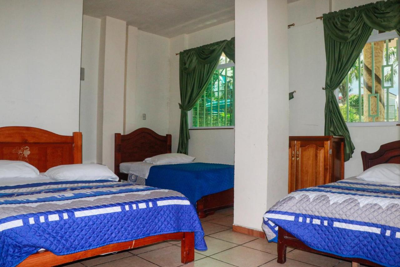 Hotel Real Amazonico Пуьо Екстериор снимка